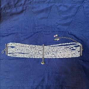 Elegant White Pearl and Silver Choker Necklace with Peridot Dangle